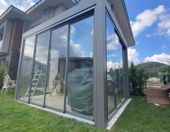 Tensa Hareketli Cam Sistemleri