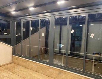 Tensa Hareketli Cam Sistemleri