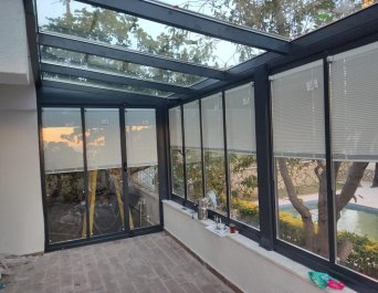 Tensa Hareketli Cam Sistemleri