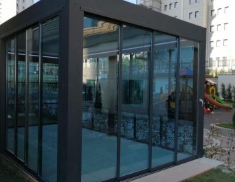 Tensa Hareketli Cam Sistemleri