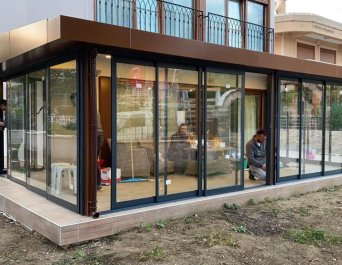 Tensa Hareketli Cam Sistemleri