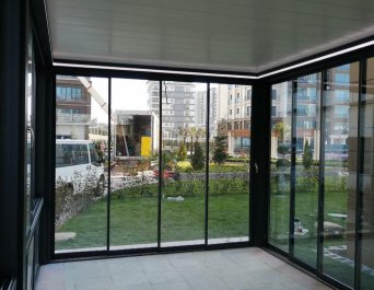 Tensa Hareketli Cam Sistemleri