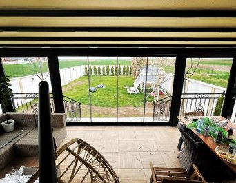 Tensa Hareketli Cam Sistemleri