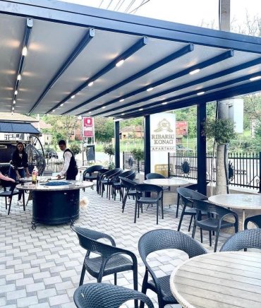 Pergola Tente Sistemleri ürünümüz - Tensa Hareketli Cam Sistemleri